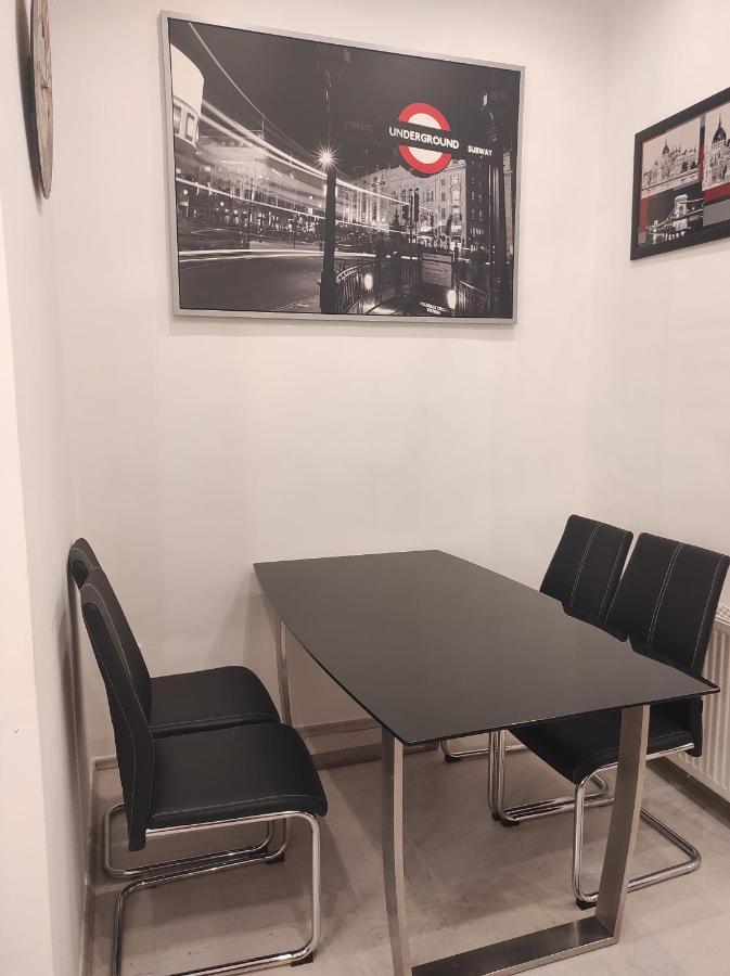 Marianna Apartment Budapest Bagian luar foto