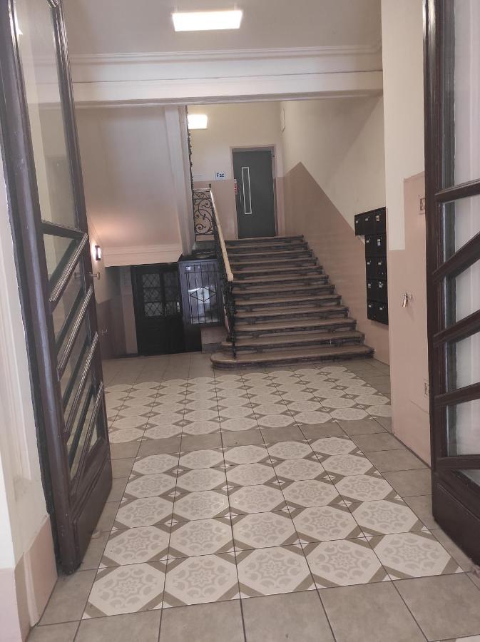 Marianna Apartment Budapest Bagian luar foto