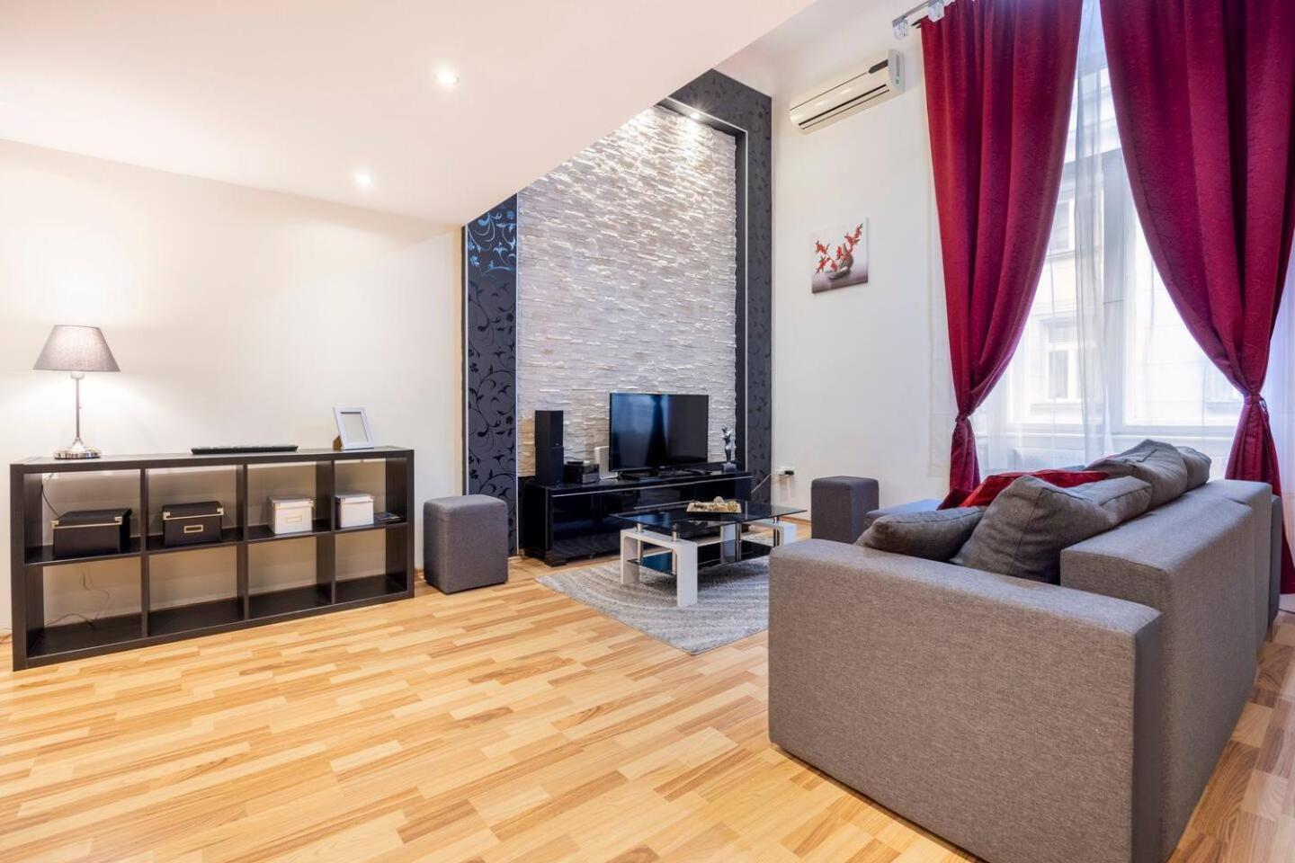 Marianna Apartment Budapest Bagian luar foto