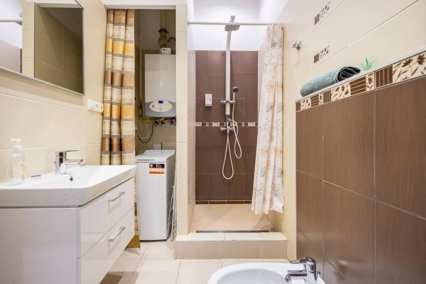 Marianna Apartment Budapest Bagian luar foto